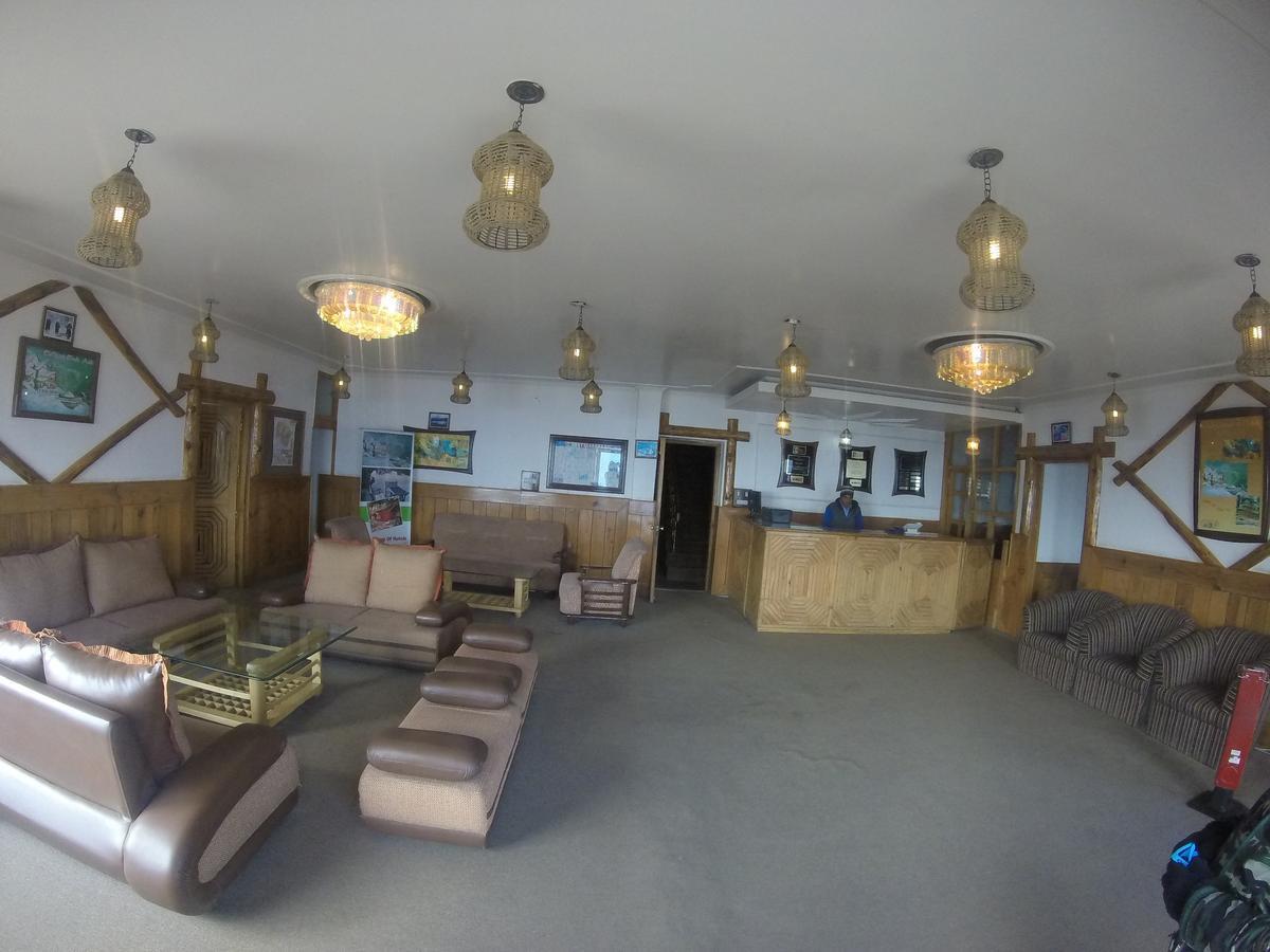 Clifftop Club Auli Joshimath Luaran gambar