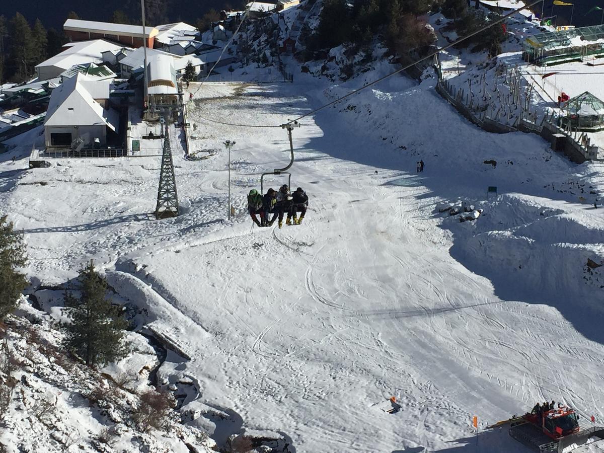 Clifftop Club Auli Joshimath Luaran gambar