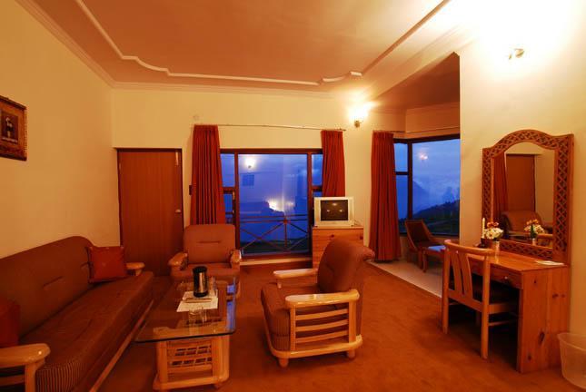Clifftop Club Auli Joshimath Luaran gambar