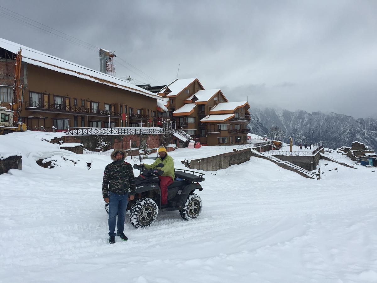 Clifftop Club Auli Joshimath Luaran gambar